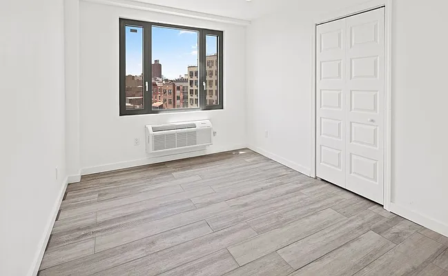 Rented by Bravado Real Estate LLC | media 2