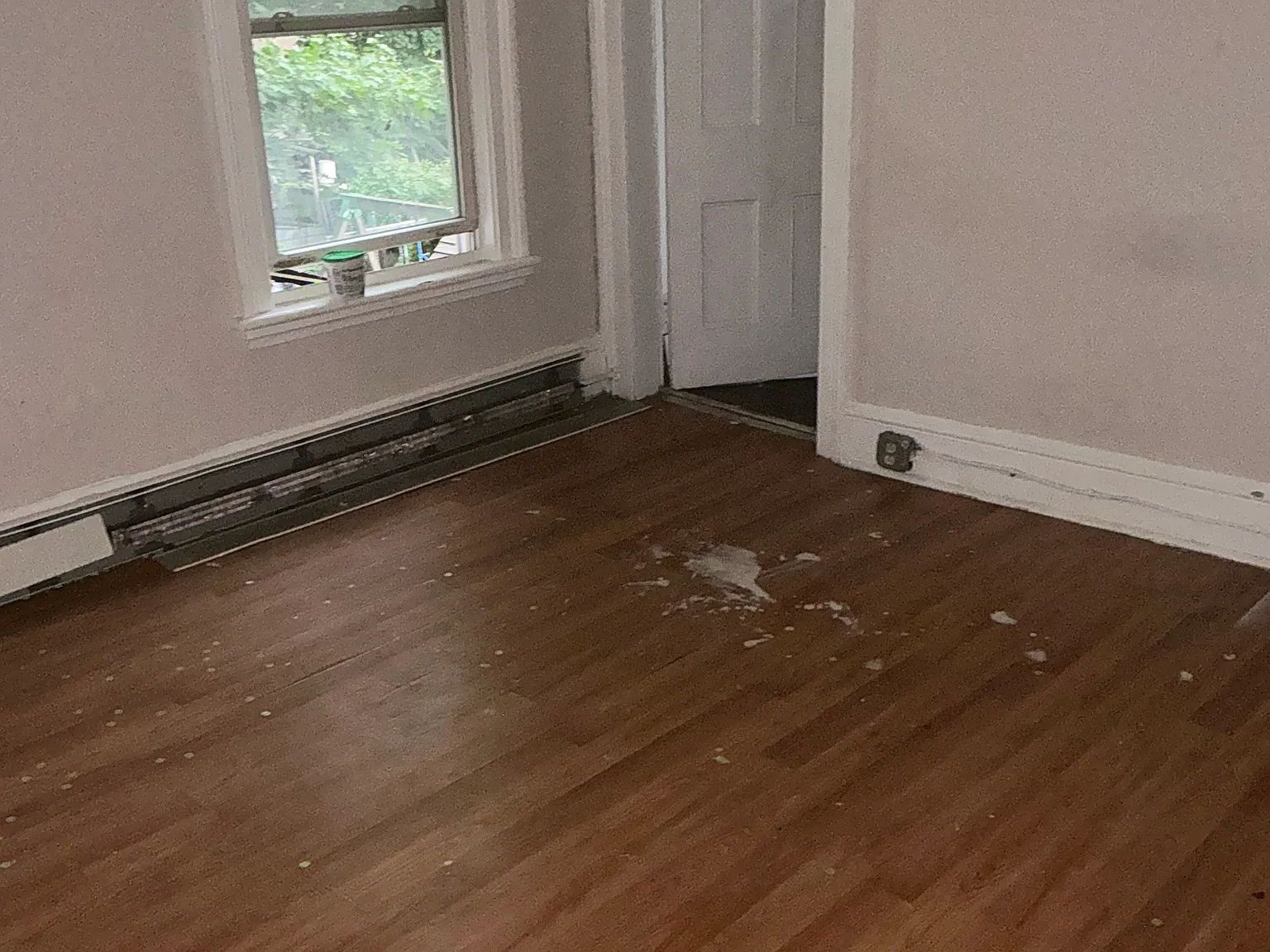 2 bed, 1000 sqft, $1,900 — Photo 4