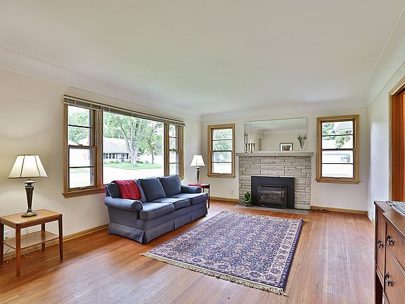 2nd image of 8621 Dupont Ave S