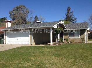 7667 Pine Valley Dr, Sacramento, CA 95828