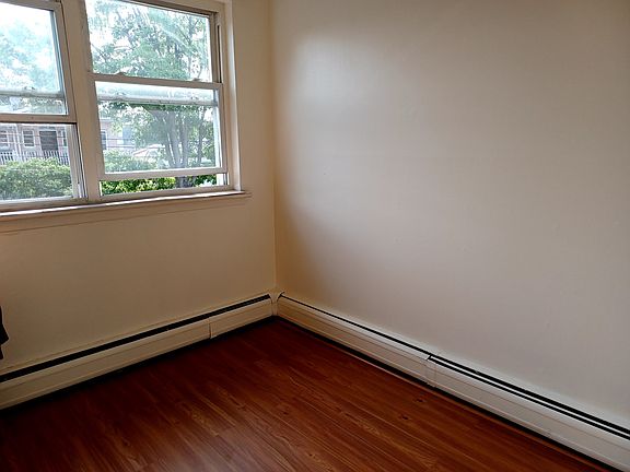5th image of 84-52 127th St #3