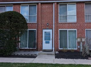 113 Lexington Ct, Warminster, PA 18974