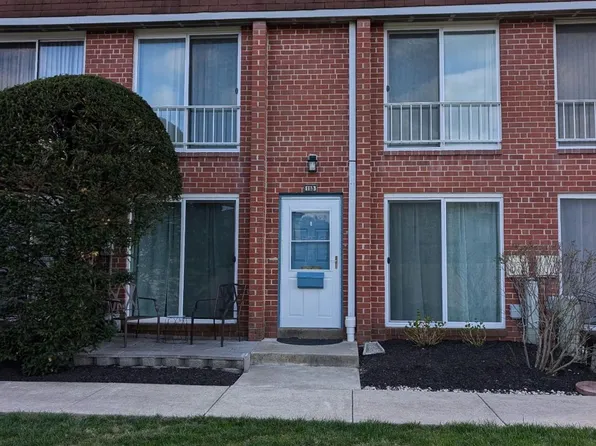 113 Lexington Ct, Warminster, PA 18974