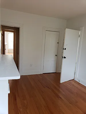 Rented by BELLMARC | media 4