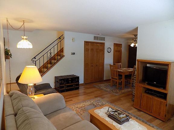 5th image of 2567 Brookdale Ln N