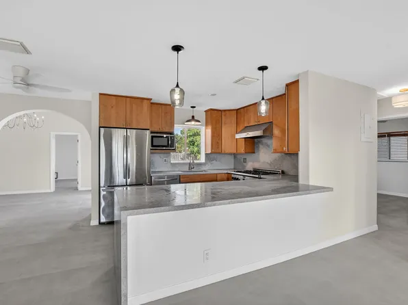 467 NE 31st St, Boca Raton, FL 33431