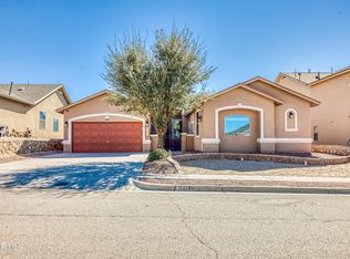 12194 Stansbury Dr, Socorro, TX 79928