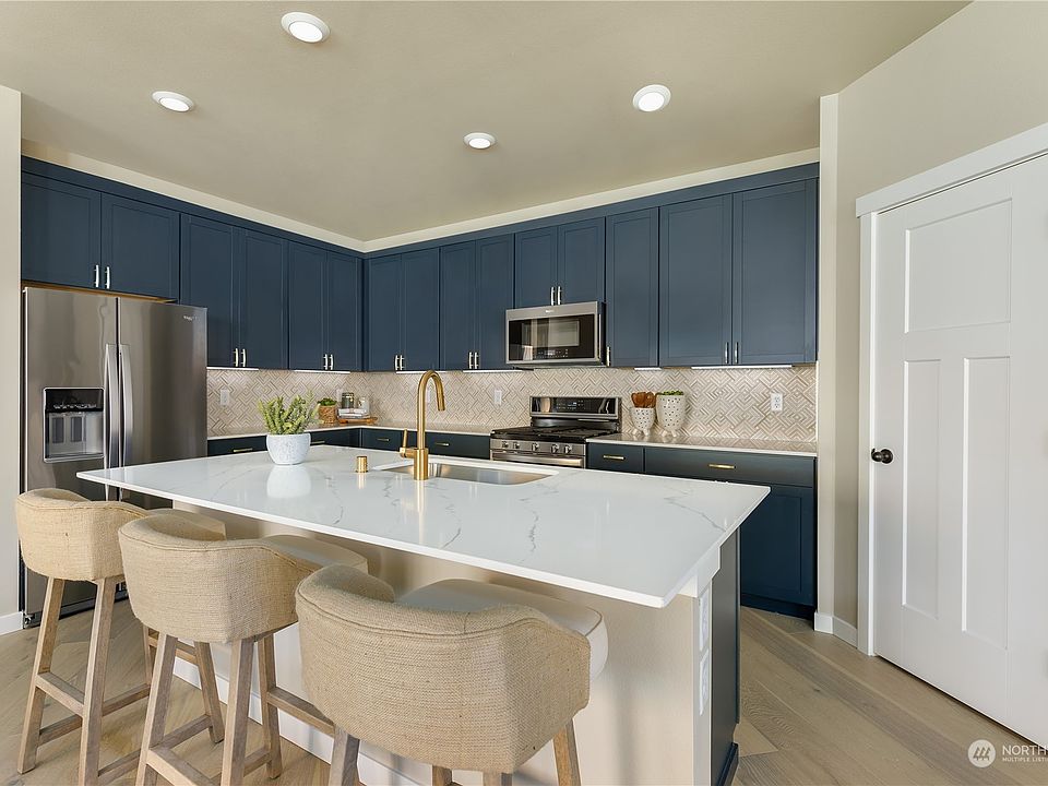2nd image of 17417 126th Street E #94