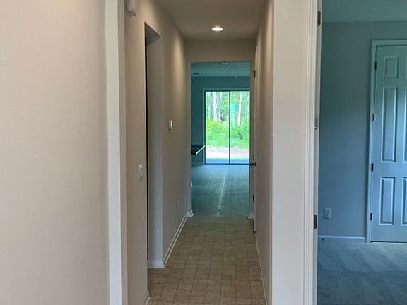 3rd image of 95520 Hanover Ct