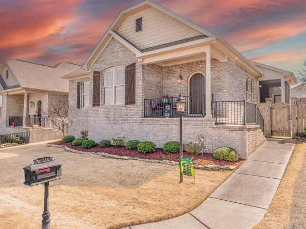 7841 Austin Gardens Ct, Sherwood, AR 72120
