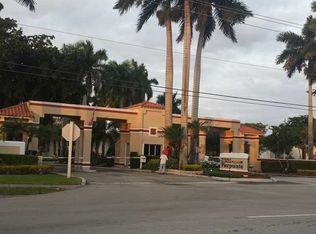 11910 NW 11th St #11910, Pembroke Pines, FL 33026