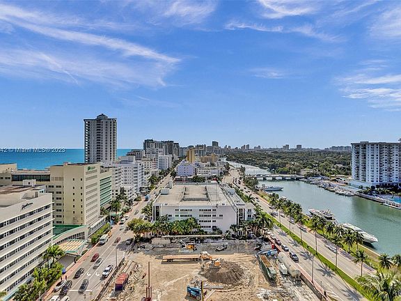 3rd image of 4401 Collins Ave #1610/1612