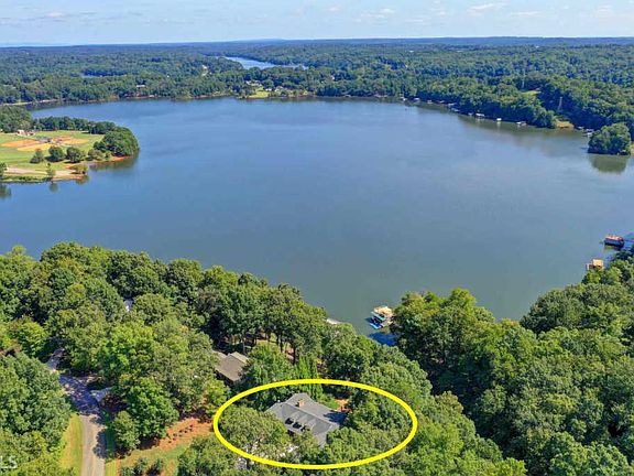 4th image of 2032 Riverwood Dr