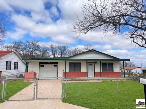 1005 Phil Ave, Copperas Cove, TX 76522