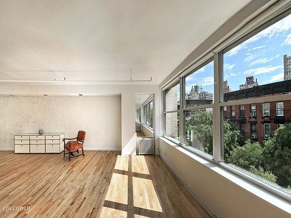 2nd image of 9 Jones St APT 5