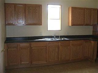 5th image of 505 N Main St