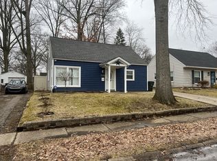 2220 Suncrest Dr, Cuyahoga Falls, OH