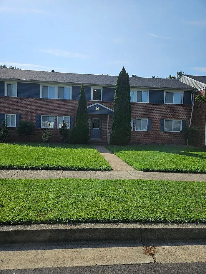 2 bed, 1.0 bath, 850 sqft, $1,375 — Photo 2
