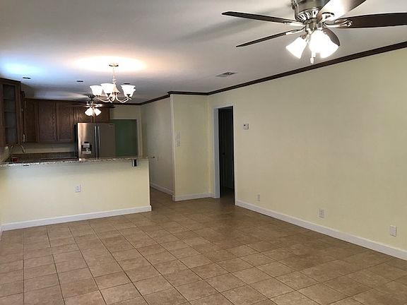 4th image of 2334 S 21st St