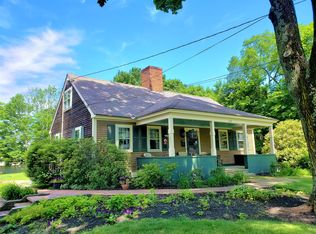 319 School St, Whitman, MA 02382