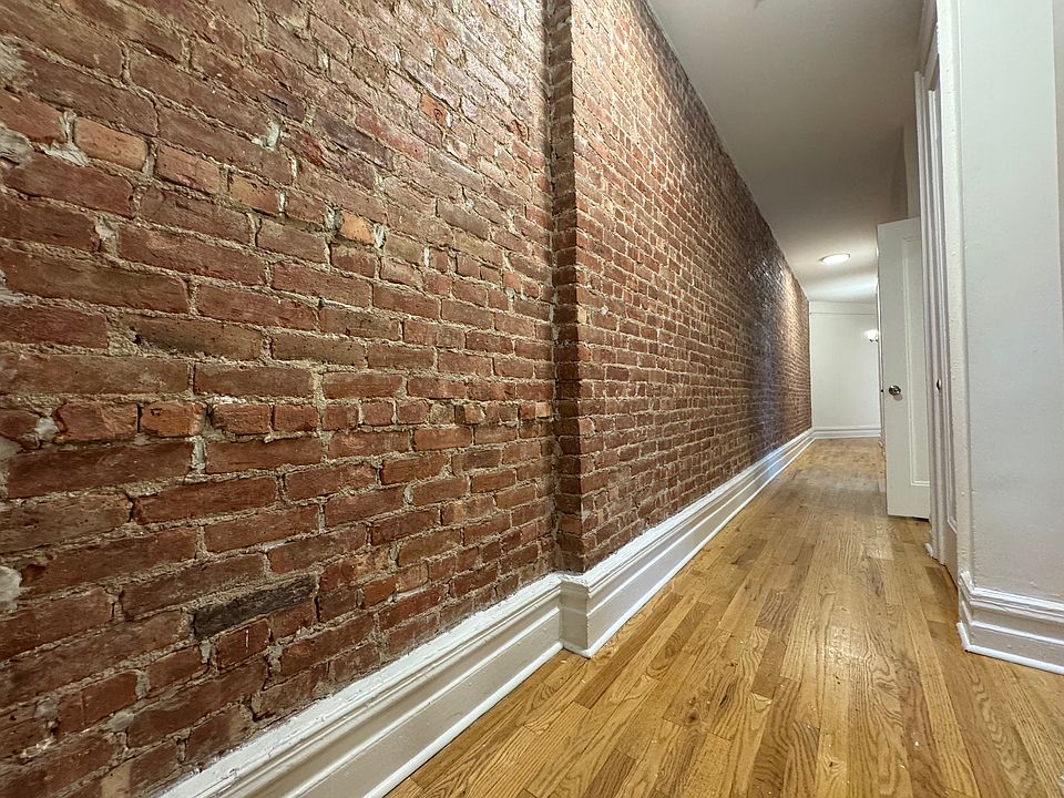 1st image of 452 Fort Washington Ave APT 42