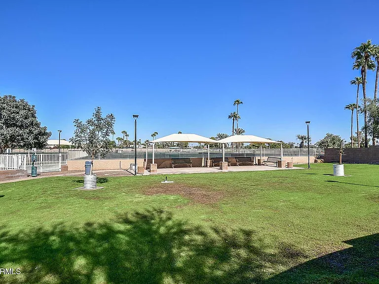 17218 N Desert Glen Dr — Photo 41