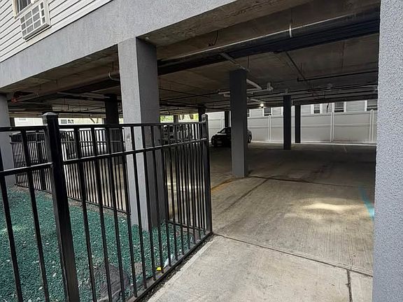 3rd image of 188 Lafayette St #8