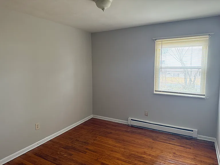 Randolph st Apartments — Photo 4