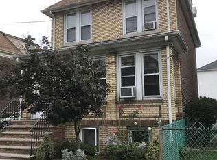 276 Desoto Pl, Fairview, NJ 07022