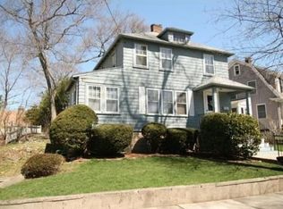 29 Hutchins Rd, Medford, MA 02155