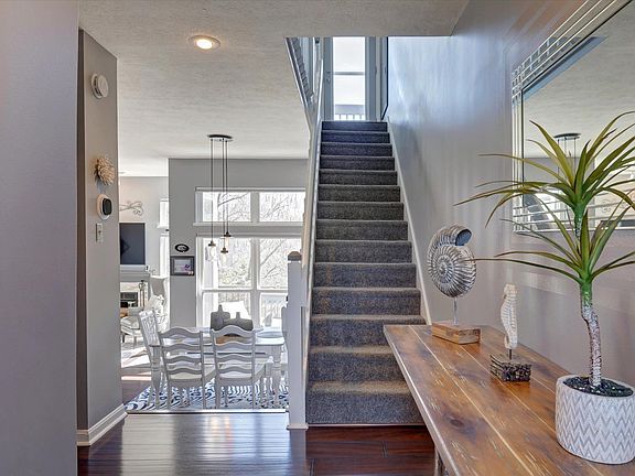 4th image of 9664 S Bay Pointe Dr