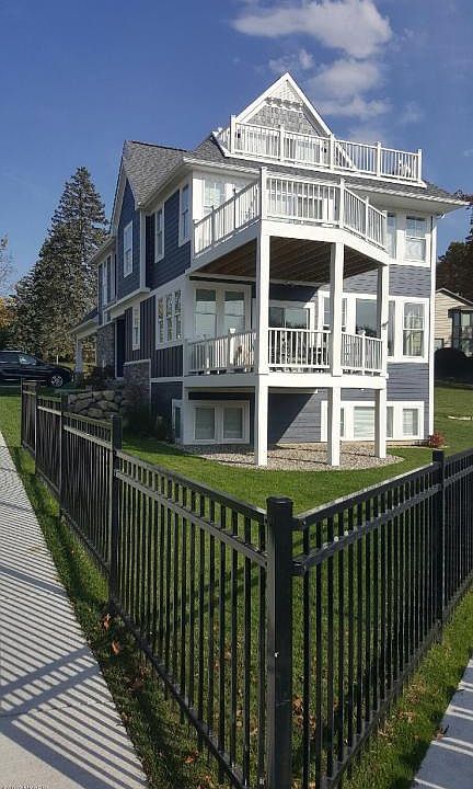 1st image of 38 N Shore Dr