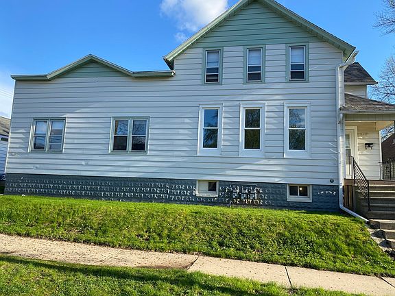 2nd image of 1105 E Holt Ave