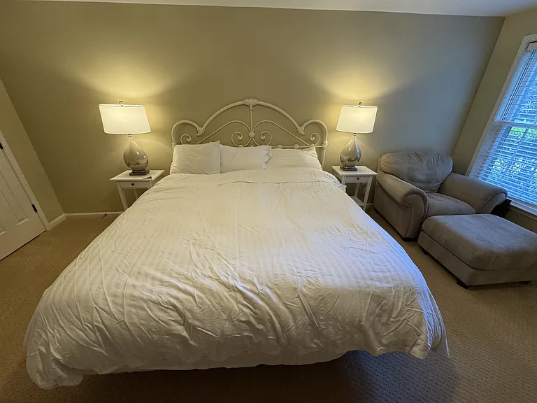 365 Fairleaf Ct — Photo 17