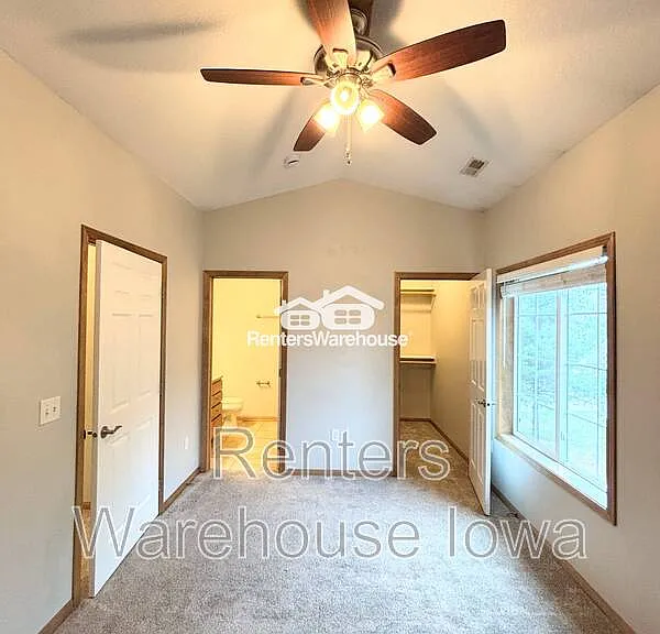 2000 Meadow Ct #204 — Photo 11