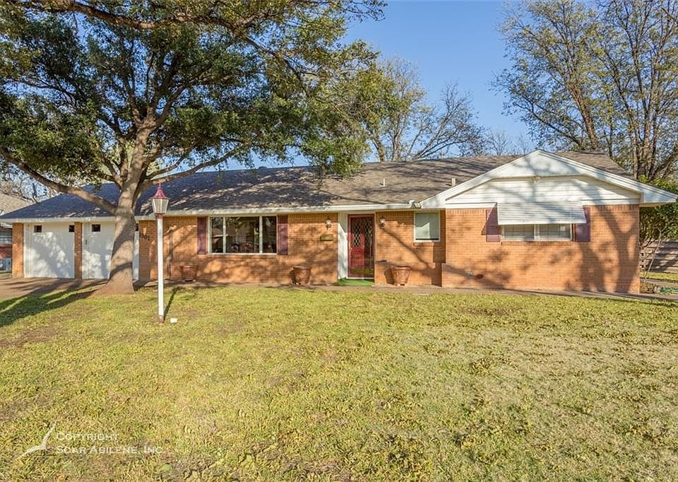 1st image of 1501 Meadowbrook Dr
