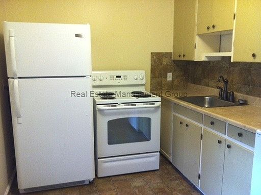 2nd image of 534 E Front St APT 9