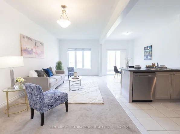 8 Bruton St, Thorold, ON L2V 0J6