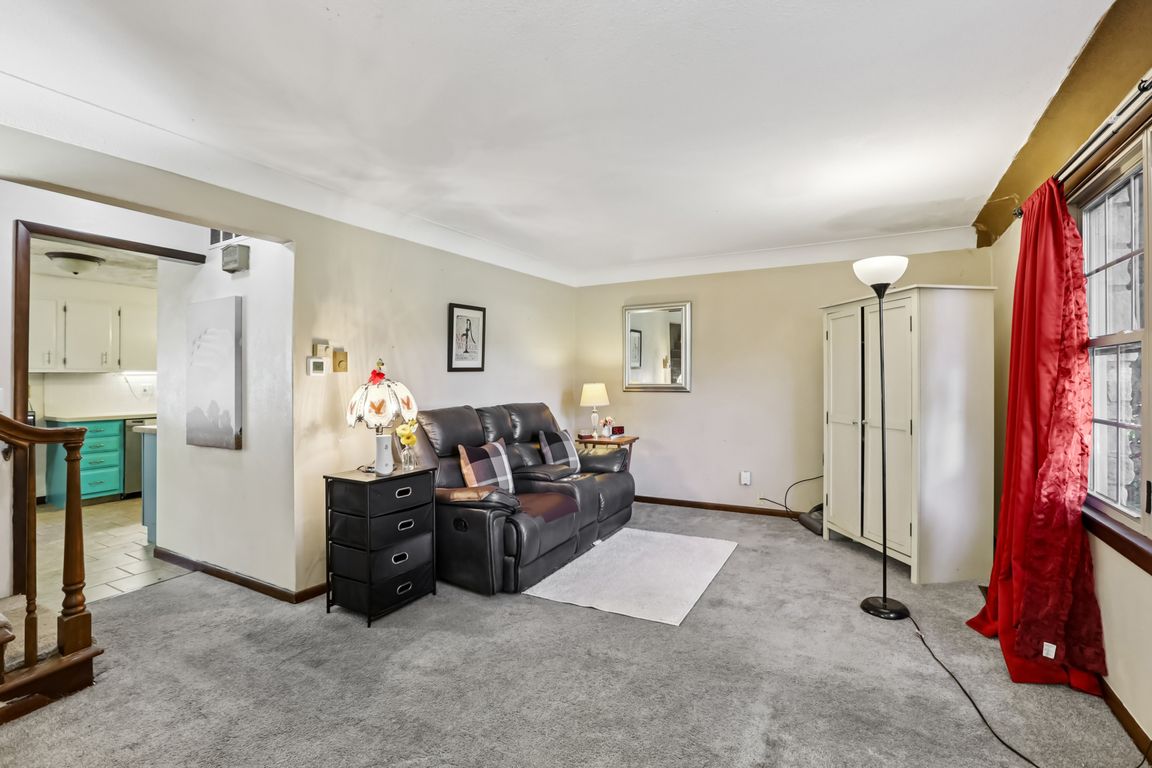 next background image