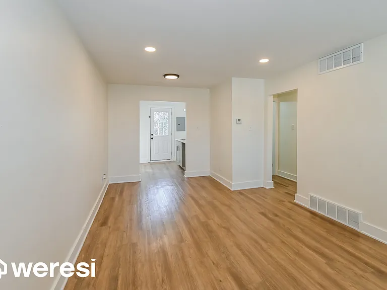 160 Hayden Pl #2 — Photo 4