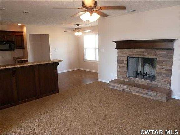 2nd image of 280 Bray Ln