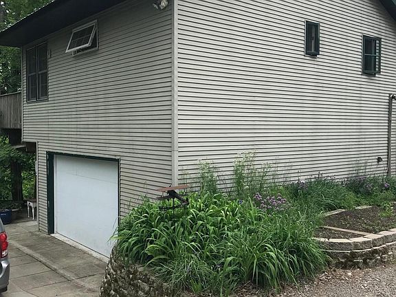2nd image of 23086 White Pine Dr