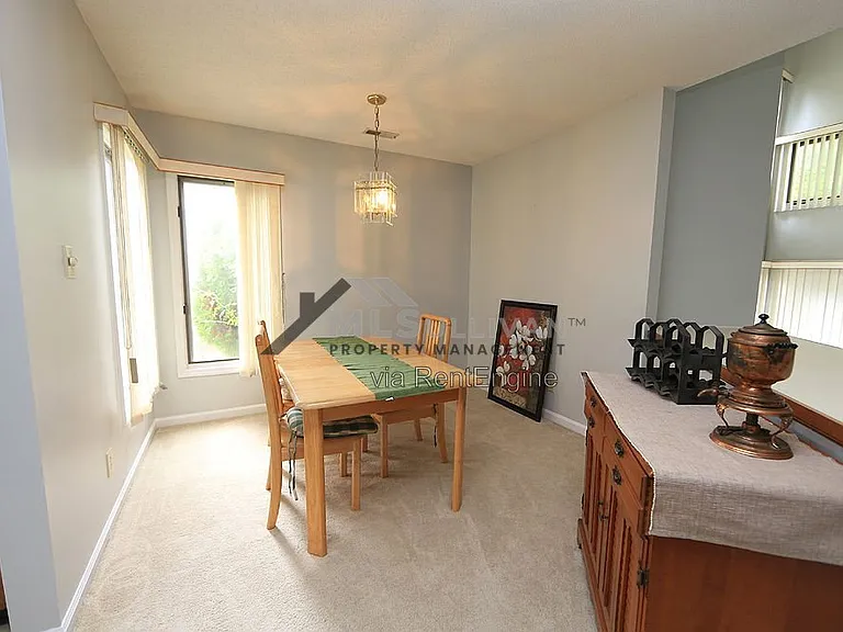 4320 Beechnut Ln — Photo 8