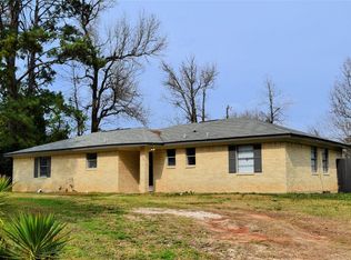 356 Fm 247 Rd, Huntsville, TX 77320