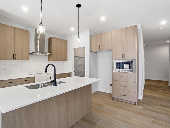 4th image of 19348 29th Ave NW