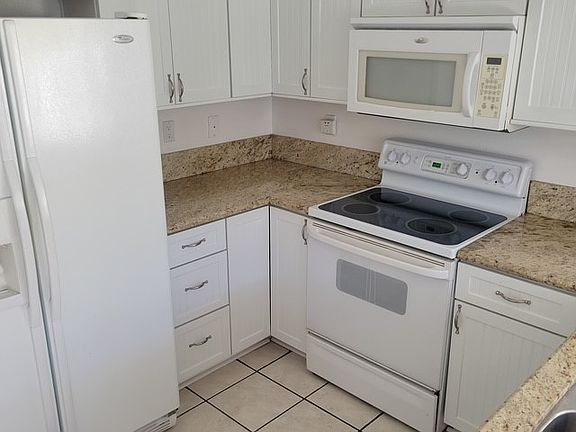 3rd image of 13946 Chelmsford Walk