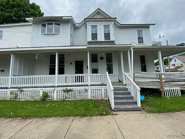 1st image of 56 Amm St