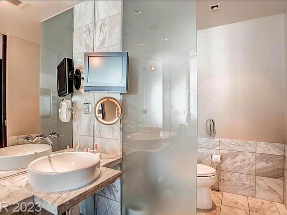 4th image of 4381 W Flamingo Rd #15319