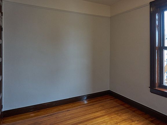 3rd image of 37-33 28th St #15