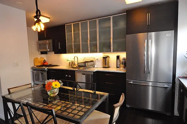 Rented by Camelot Realty Group | media 22